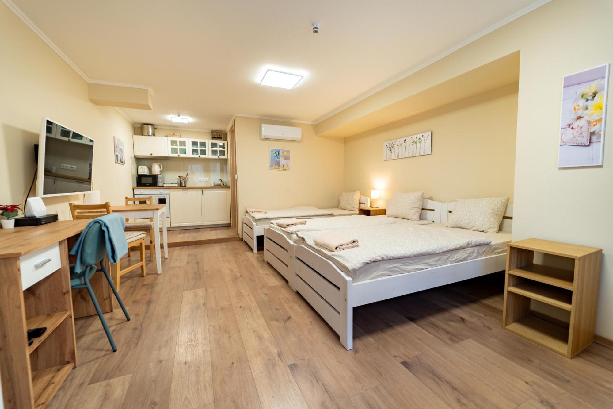 Palmy Apartmanhouse Maglod Buitenkant foto
