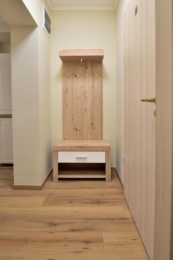 Palmy Apartmanhouse Maglod Buitenkant foto