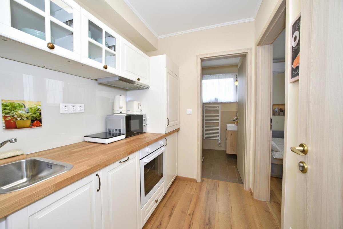 Palmy Apartmanhouse Maglod Buitenkant foto