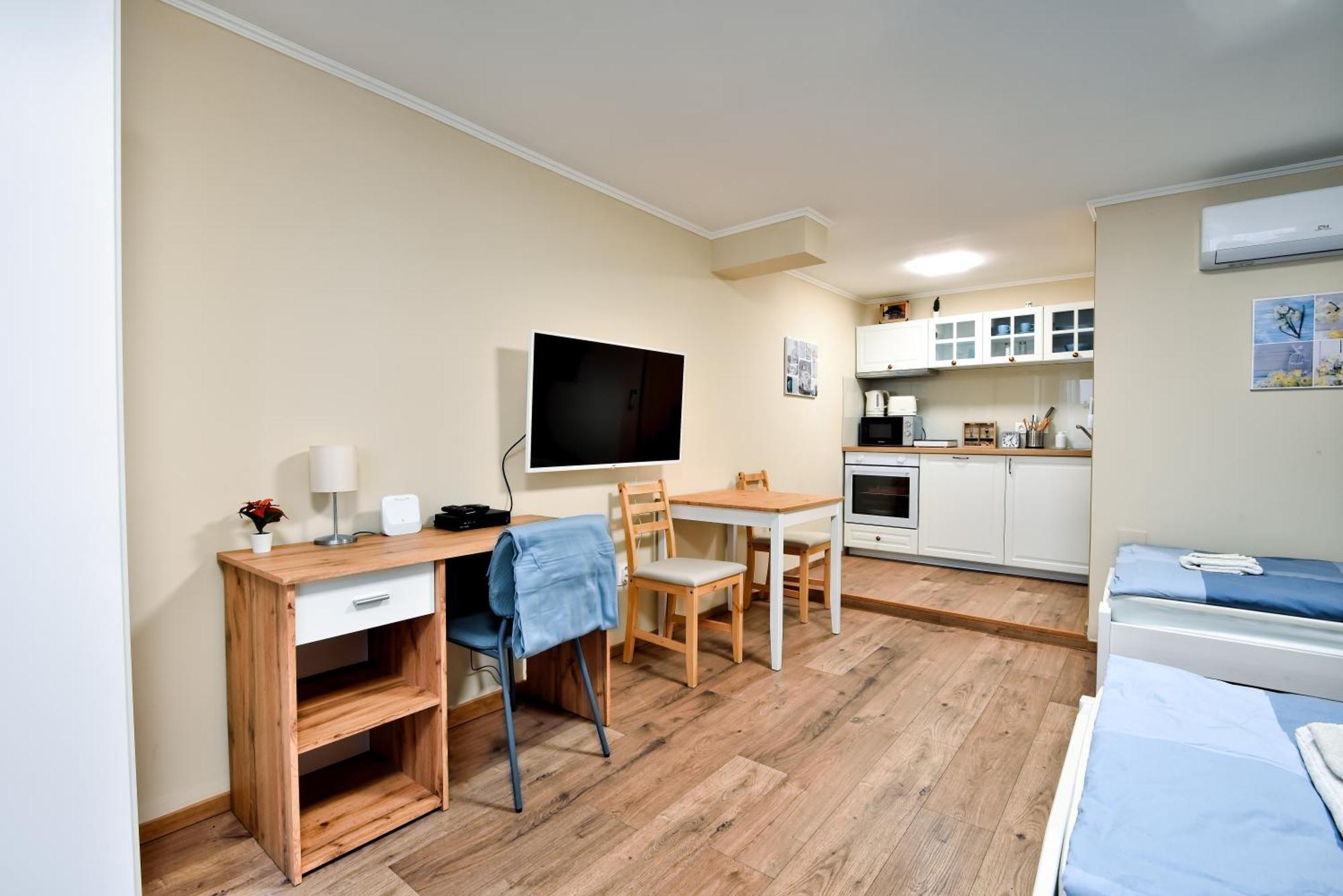 Palmy Apartmanhouse Maglod Buitenkant foto