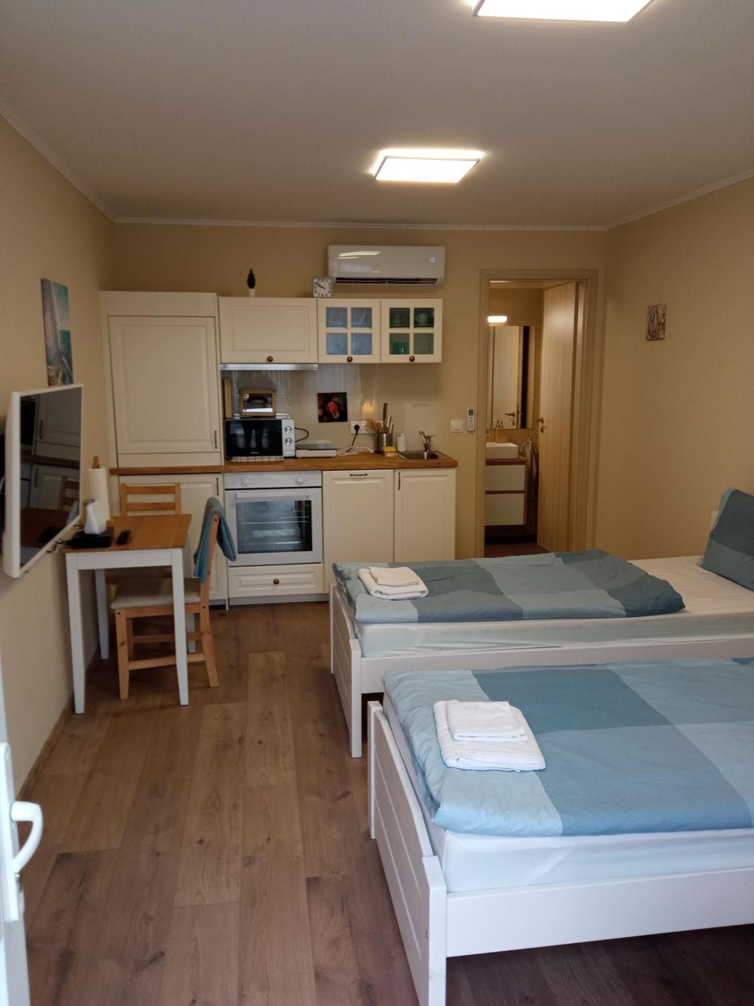 Palmy Apartmanhouse Maglod Kamer foto
