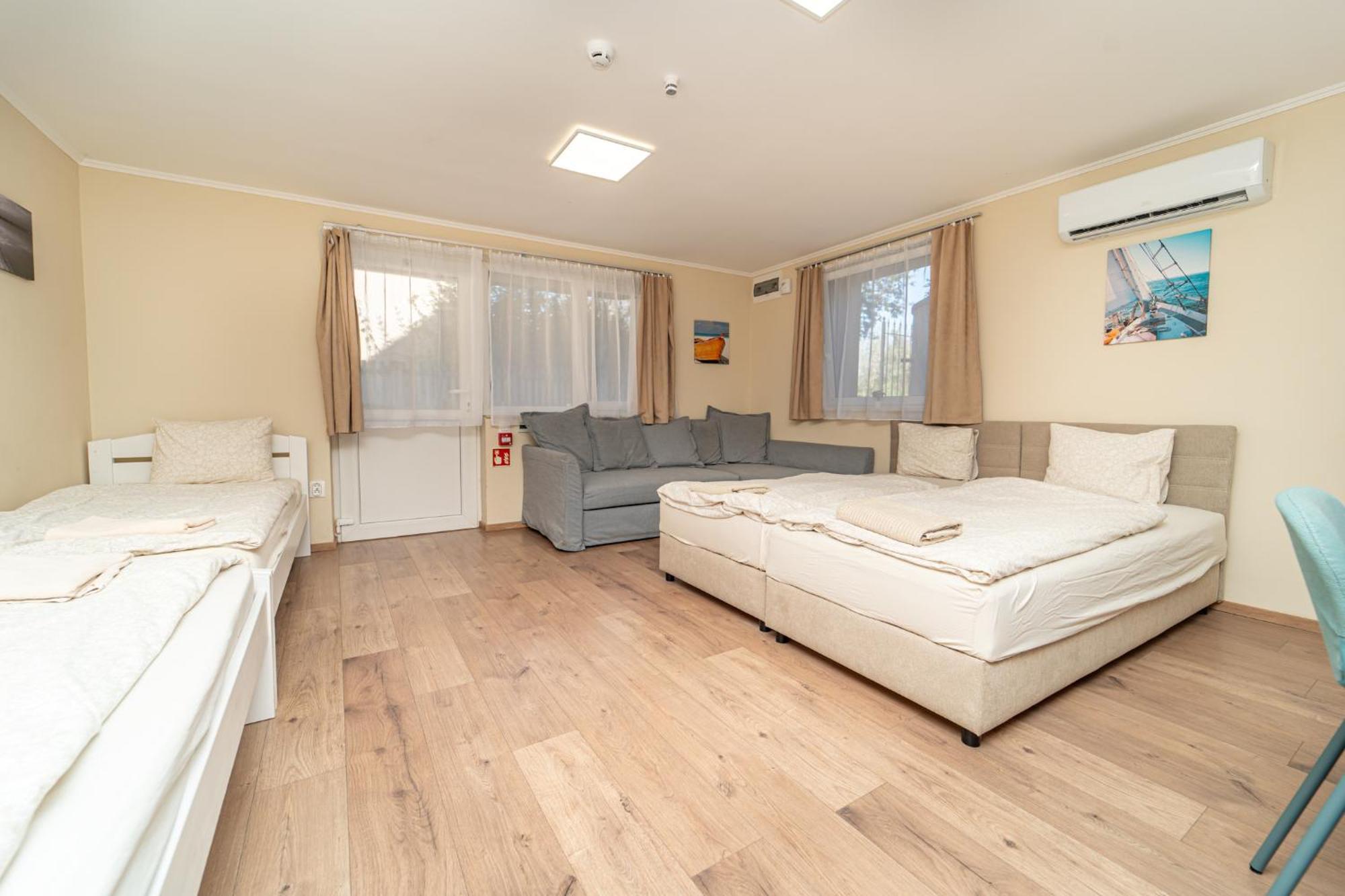 Palmy Apartmanhouse Maglod Buitenkant foto